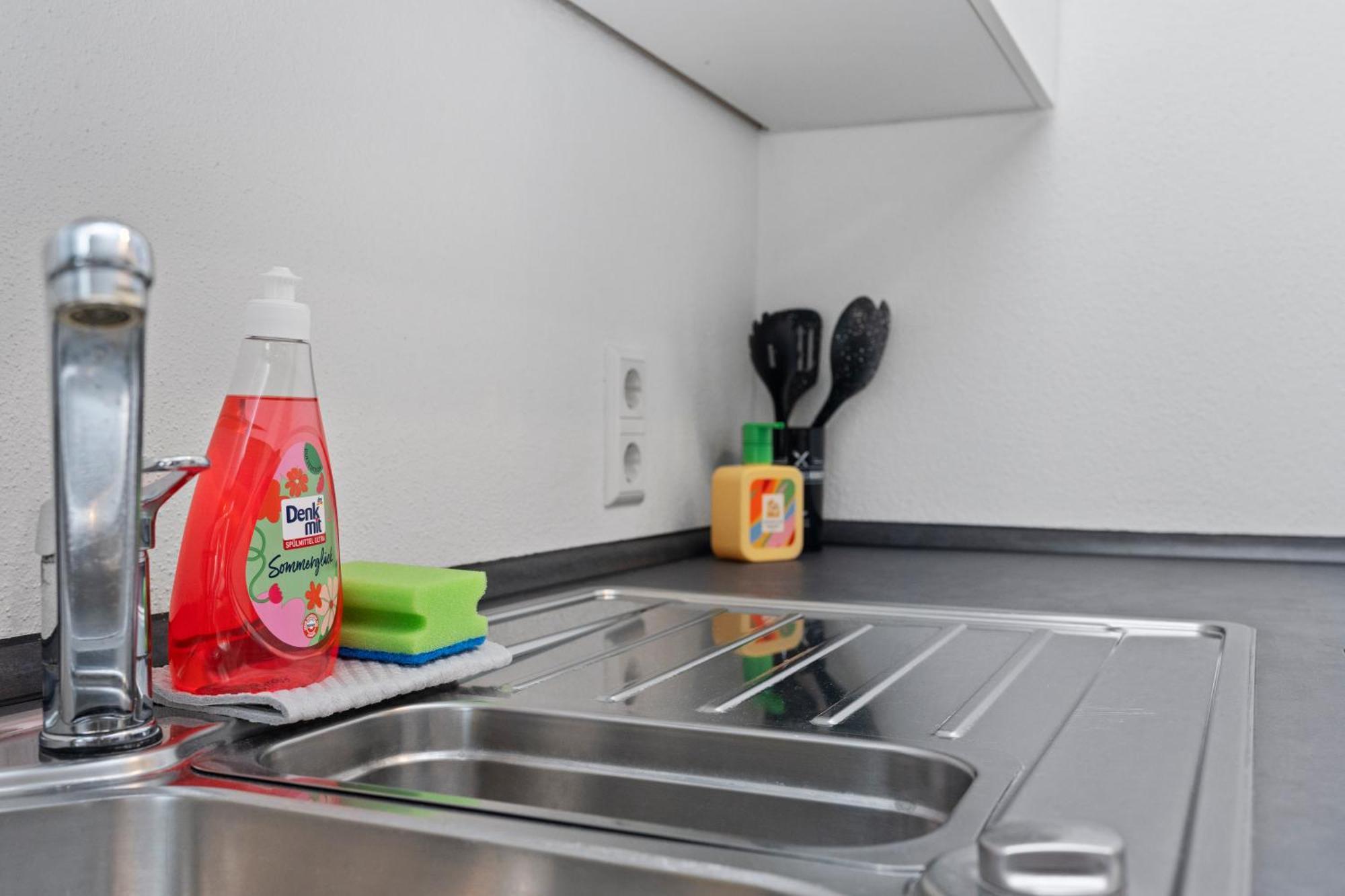 Seeschilf Apartments In フリードリヒスハーフェン 部屋 写真
